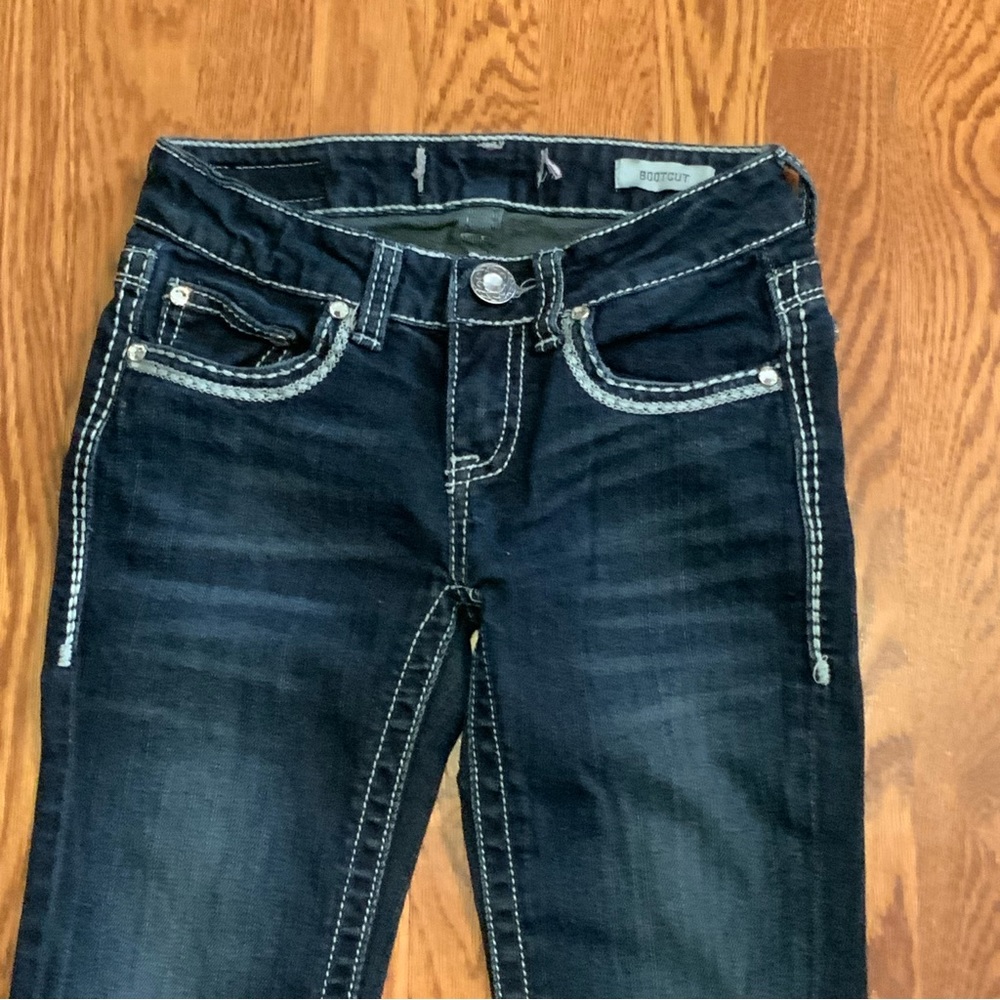 Day Trip Jeans Rhinestones Boot Cut Embroidery Details Blue Low Rise Size 14 - Picture 3 of 9
